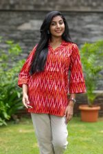 Aadya V-neck Kurti 3b
