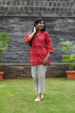 Aadya V-neck Kurti 3e